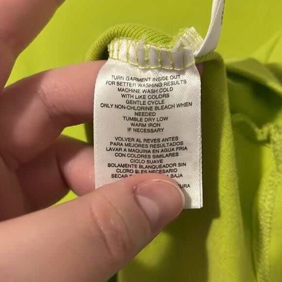 Jones New York Sport Lime Green Top - Picture 7 of 8